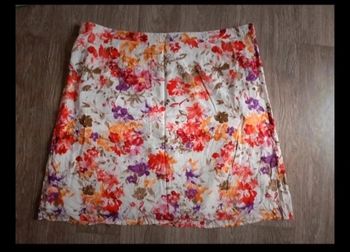 Jupe fleurie en viscose 50/52
