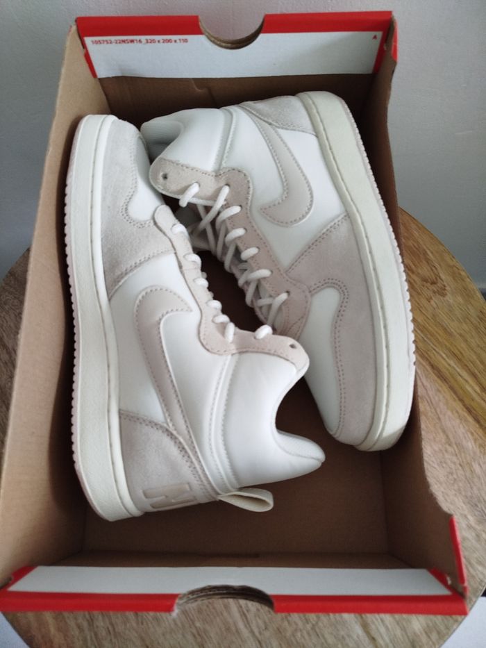 Baskets Nike T 38 - photo numéro 9