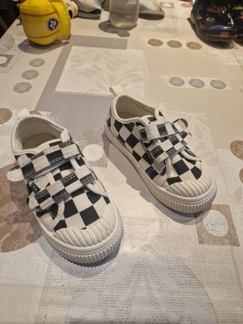 Chaussures à damier
