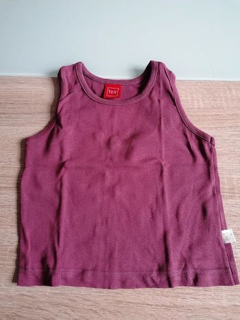 T-shirts sans manche 12mois 18mois