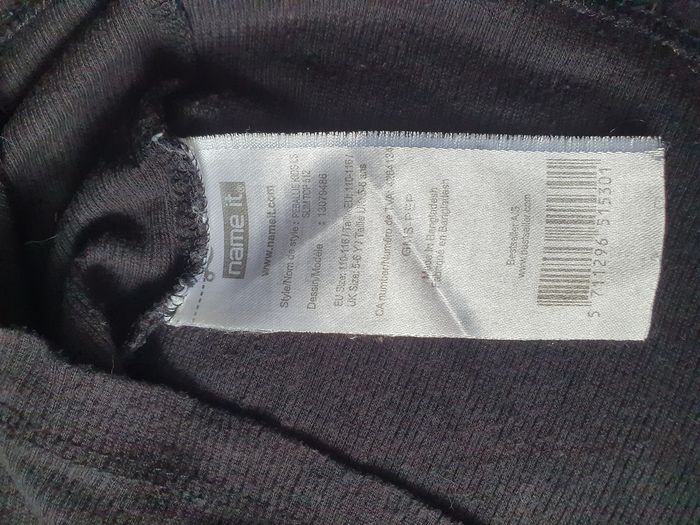 Tshirt noir 5-6 ans - photo numéro 5
