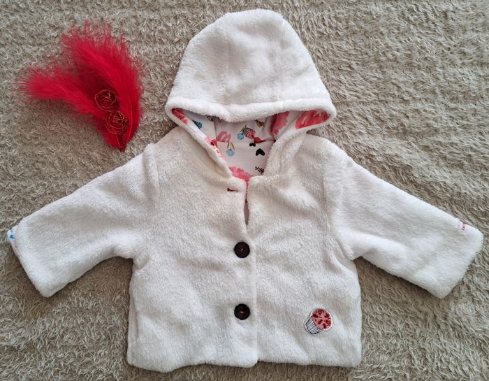 Veste chaude réversible blanche Catimini taille 6 mois - photo numéro 4