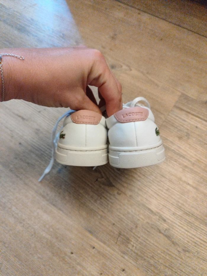 Basket blanche Lacoste T25 - photo numéro 3