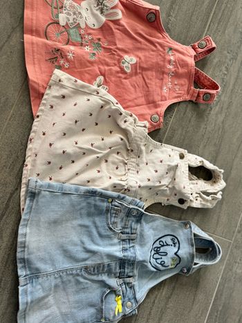 Lot salopettes robes en jean 18 mois