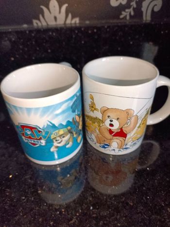Lot de deux tasses pour enfants