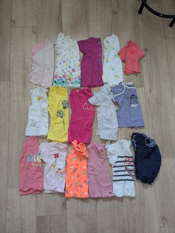 Lot 15 tee-shirt+ 1 gilet 12 Mois 74cm