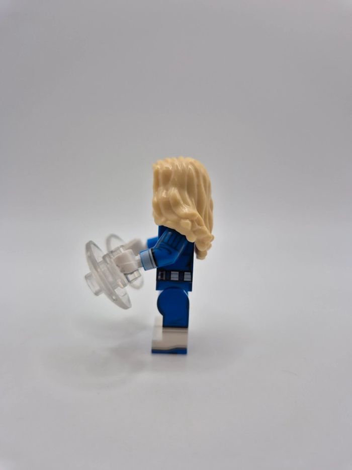 Figurine type lego Invisible Woman les 4 Fantastiques Marvel - photo numéro 2