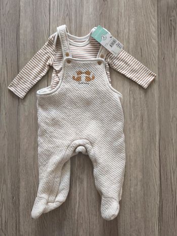 Salopette en gaz de coton et body assorti