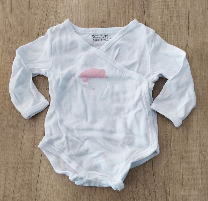 Body manches longues fille blanc taille 3 mois Tape à l'oeil