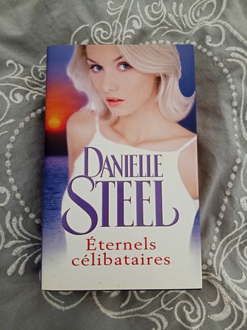 Livre (9) 📚 Éternels célibataires