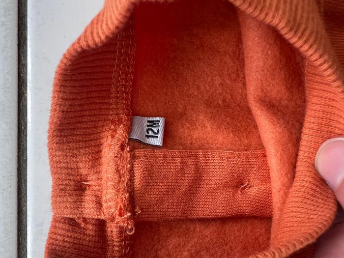 Pull orange - photo numéro 3