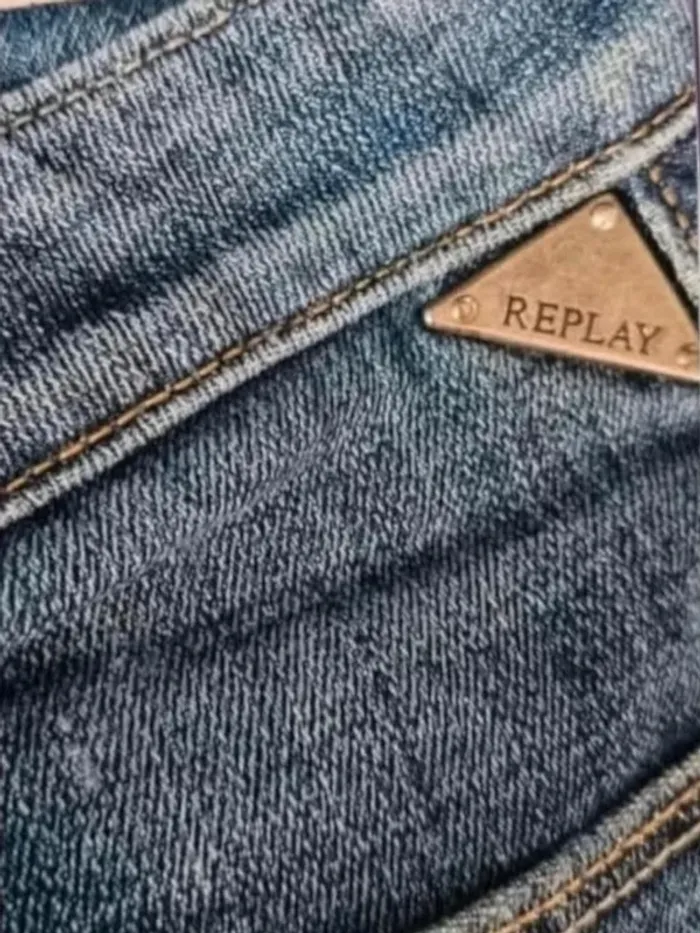 Jean Replay modéle roxanne ,coupe slim ,taille basse ,extensible - photo numéro 10