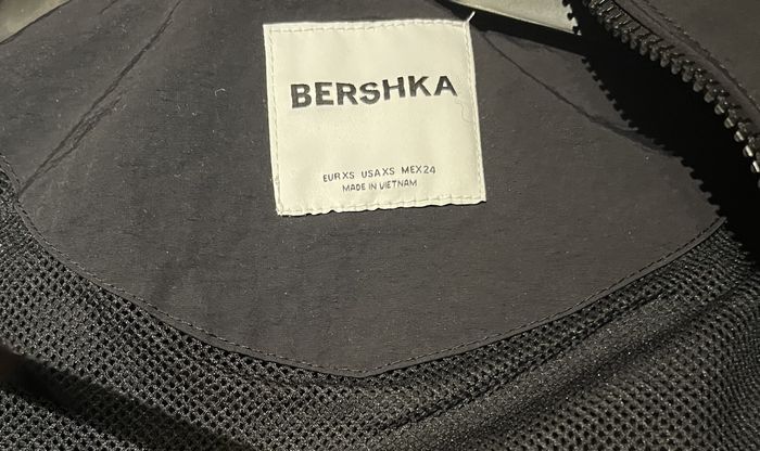 Blouson coupe vent à capuche (XS-34) Bershka - photo numéro 6