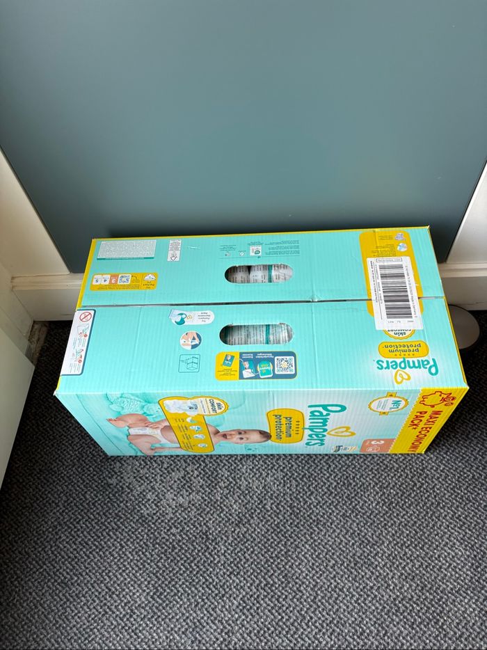 Un pack de couches Pampers premium protection Taille 3 6/10 kg - photo numéro 3