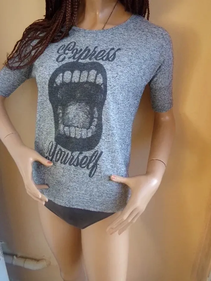 Teeshirt - photo numéro 3
