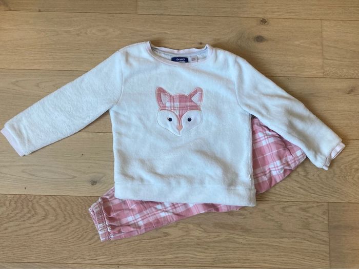 2 pyjamas velours taille 3 ans - photo numéro 2