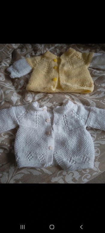 Lot brassières fais main