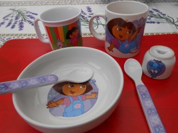 Ensemble petit déjeuner Dora