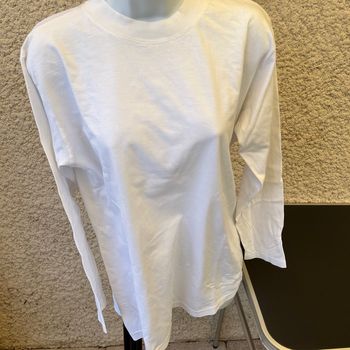 Pull tee shirt manche longue