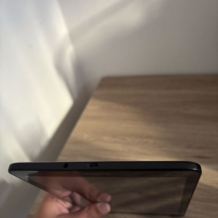 Tablette Samsung Galaxy Tab E - photo numéro 3
