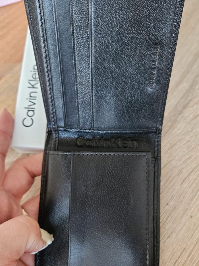 Portefeuille Calvin Klein - photo numéro 8