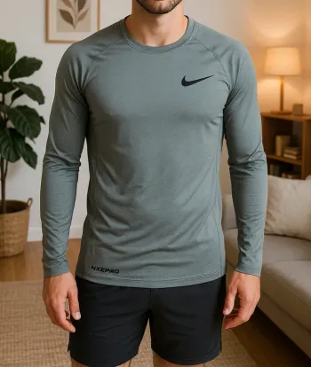T-shirt nike