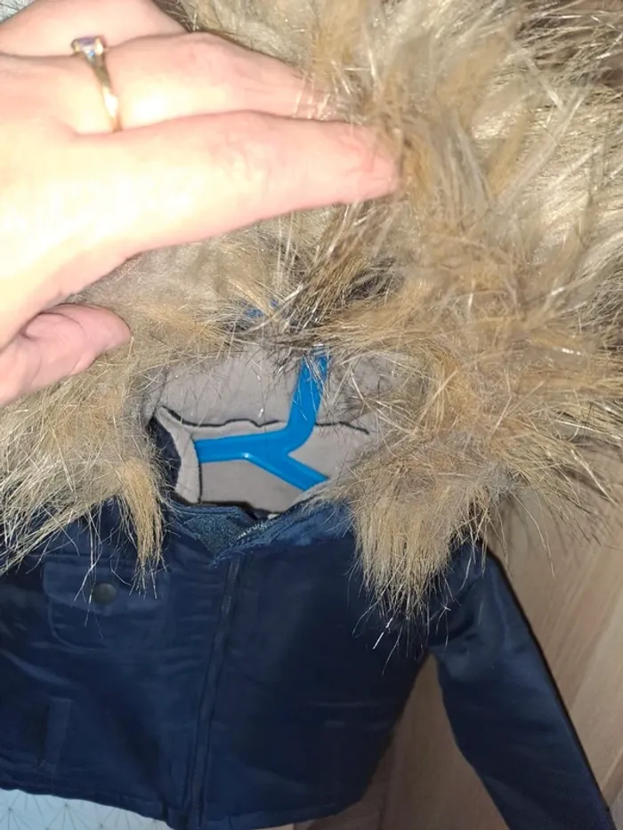 Manteau doublé chaud garçon tissaia 18 mois super état - photo numéro 3