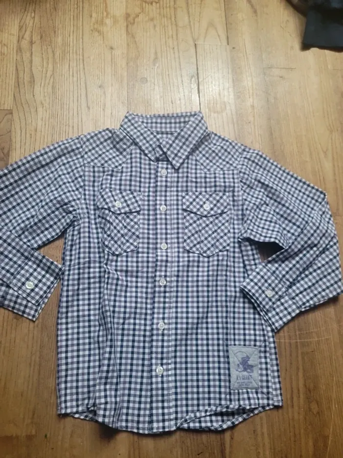 Lot de vêtements enfant 6 ans - photo numéro 11