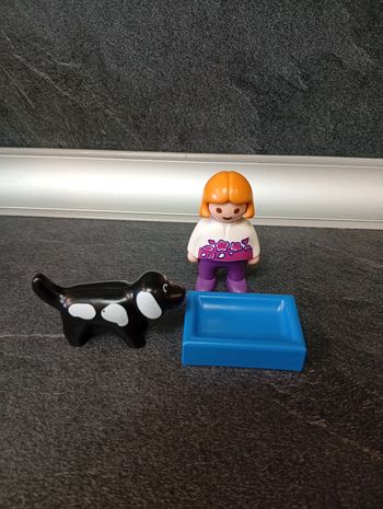 Fille avec chien et gamelle playmobil 123 junior