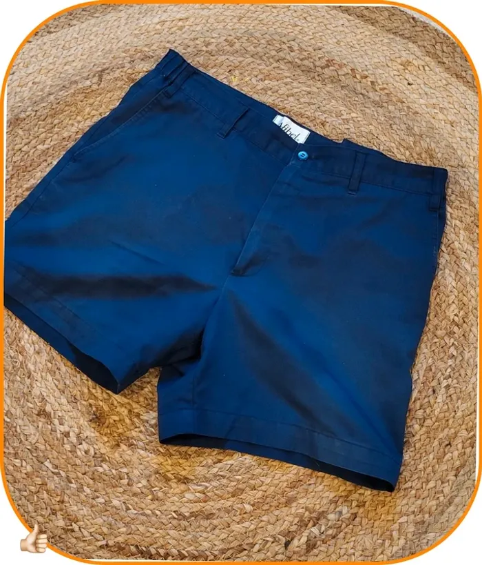 Short homme bleu marine Afibel – Taille L – Coupe droite - Très bon état - photo numéro 2