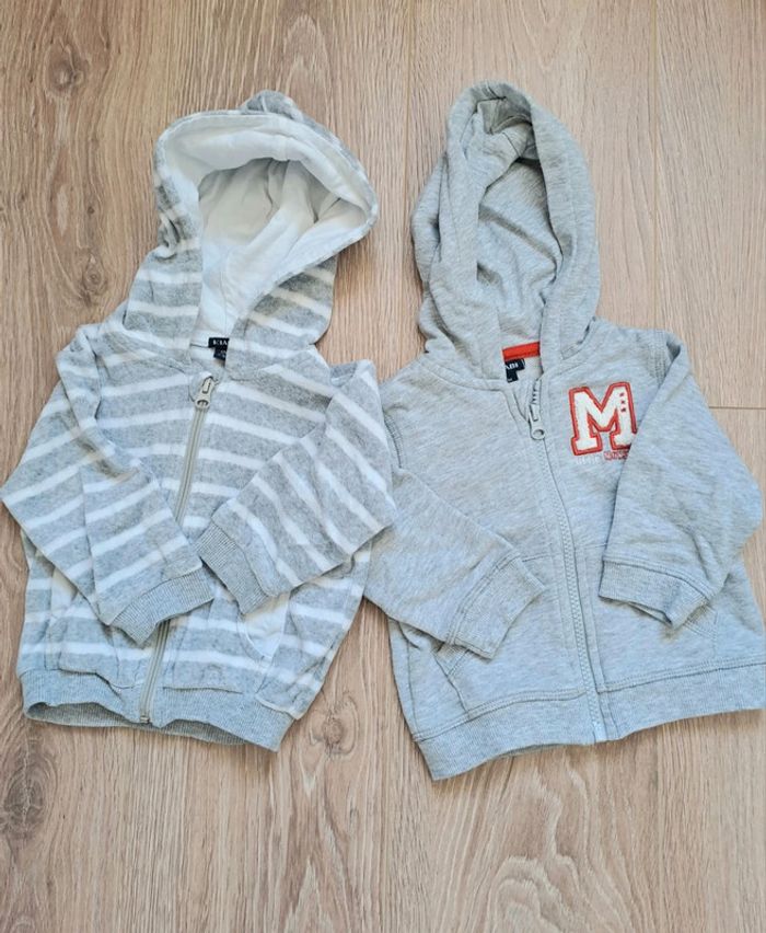Lot de 2 sweats capuche garçon 12 mois Kiabi