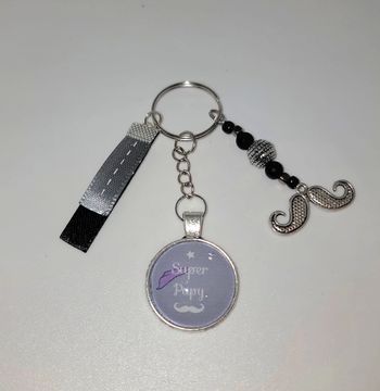 Cadeau papy,porte clé message " super papy"