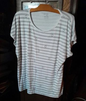 T shirt femme 46 T shirt bon état