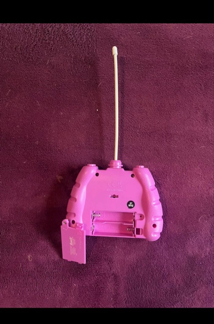 Voiture télécommandée - photo numéro 4