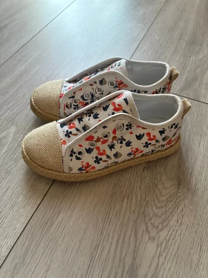 Tennis à fleurs 🌸 - photo numéro 4