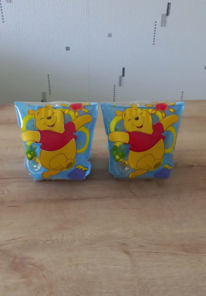 Brassards gonflables " Winnie L'ourson "