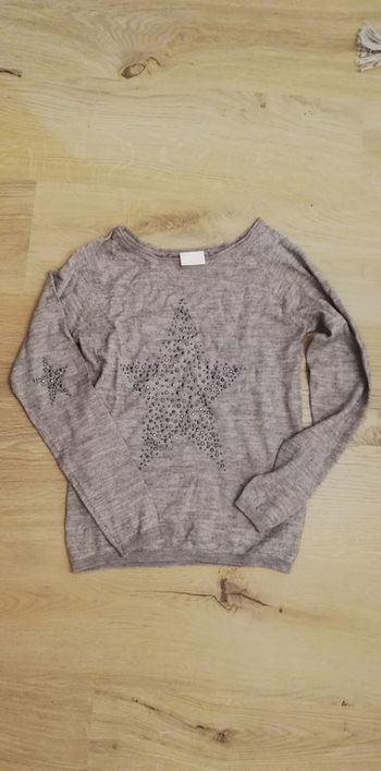 Pull avec étoile
