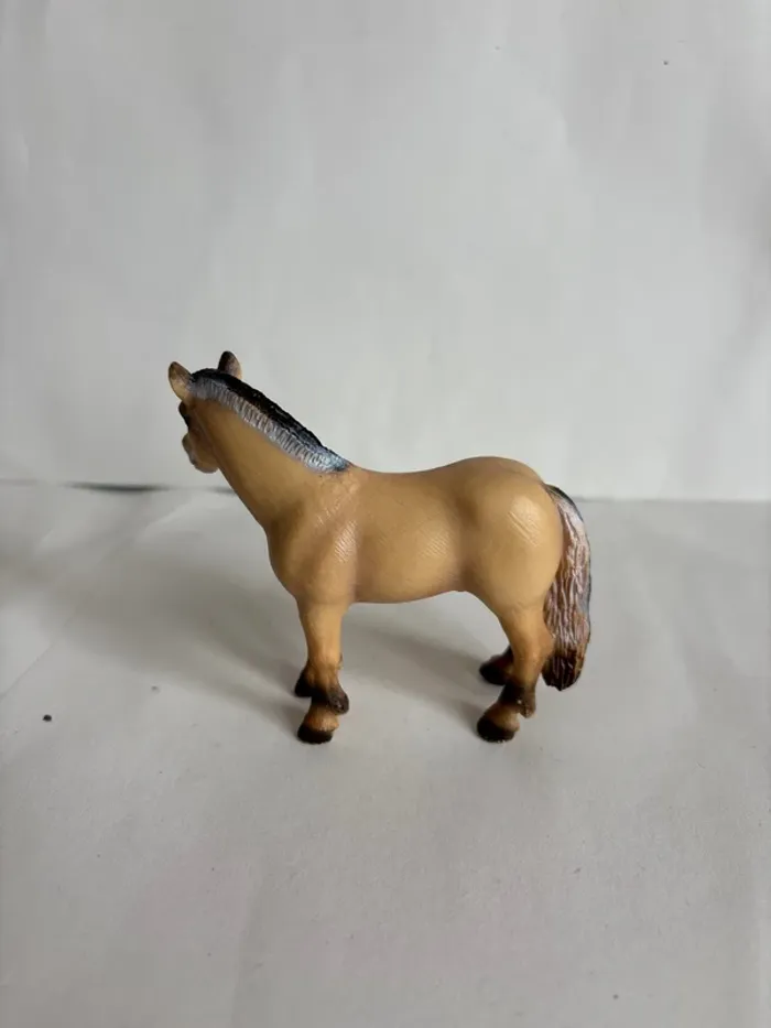 Fjiord Schleich - photo numéro 2