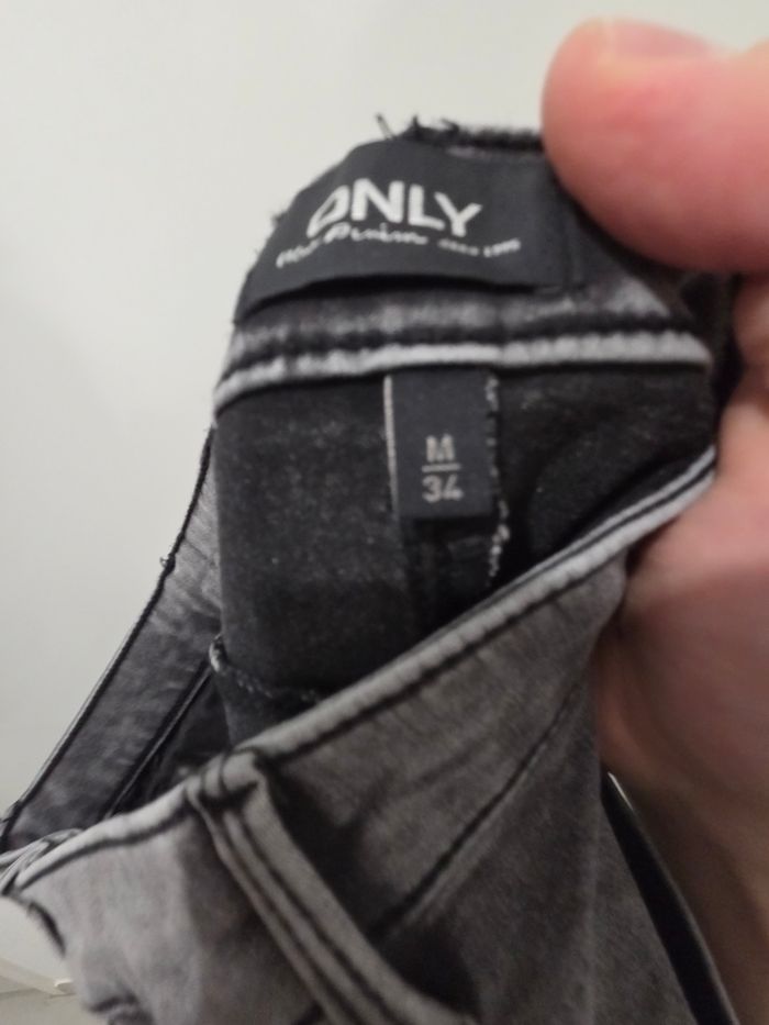 Jean Skinny only neuf - photo numéro 4