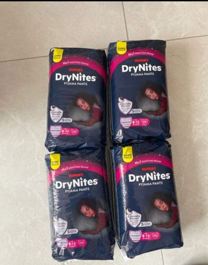 4 pack Drynites 8-13 ans