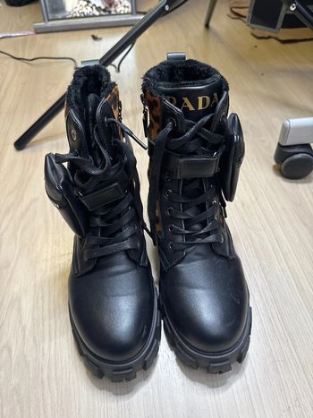 Très belle, bottines léopard est noir, pointure 39