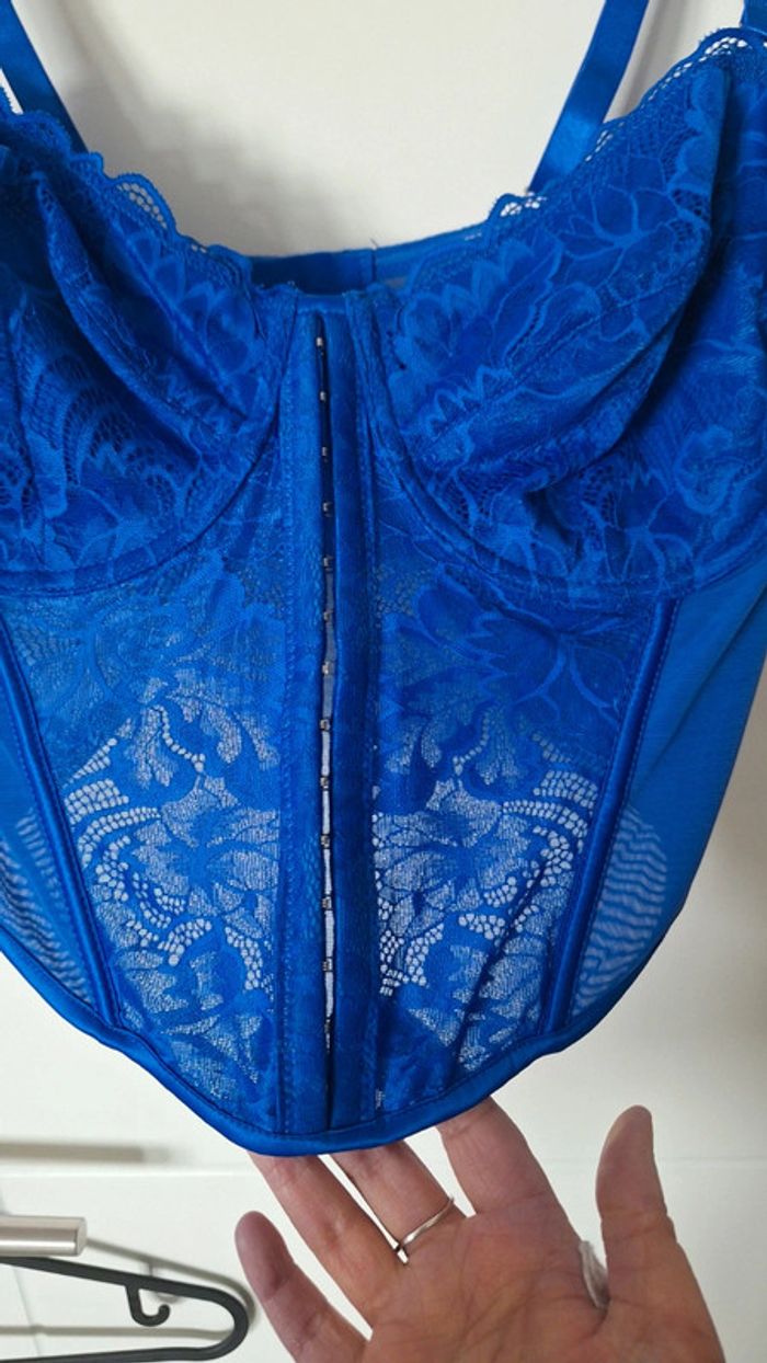 Corset bleu électrique - photo numéro 3