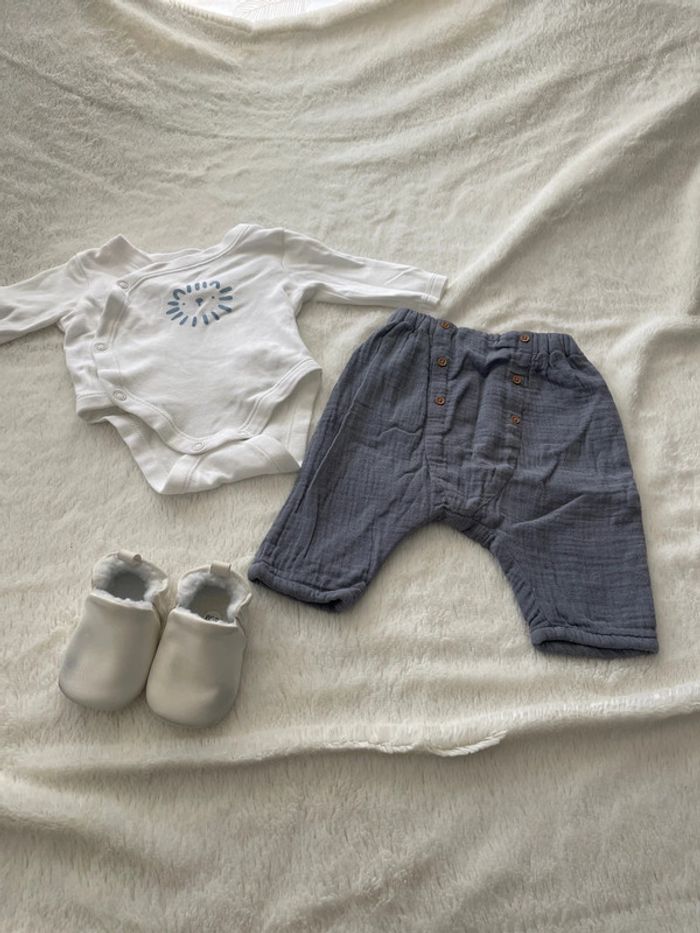 body + pantalon 1 mois - photo numéro 2