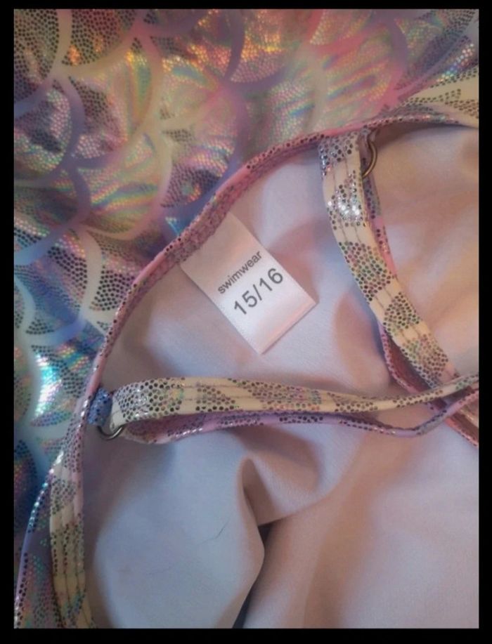 Maillot de Bain 1 pièce Fille 15-16 Ans - Neuf - Effet Sirène Holographique - photo numéro 5