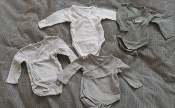4 bodies 0 mois 