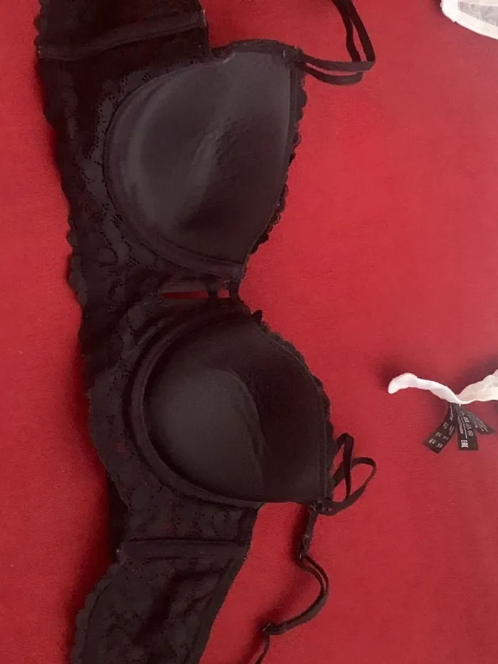 Lot soutien gorge Undiz - photo numéro 3