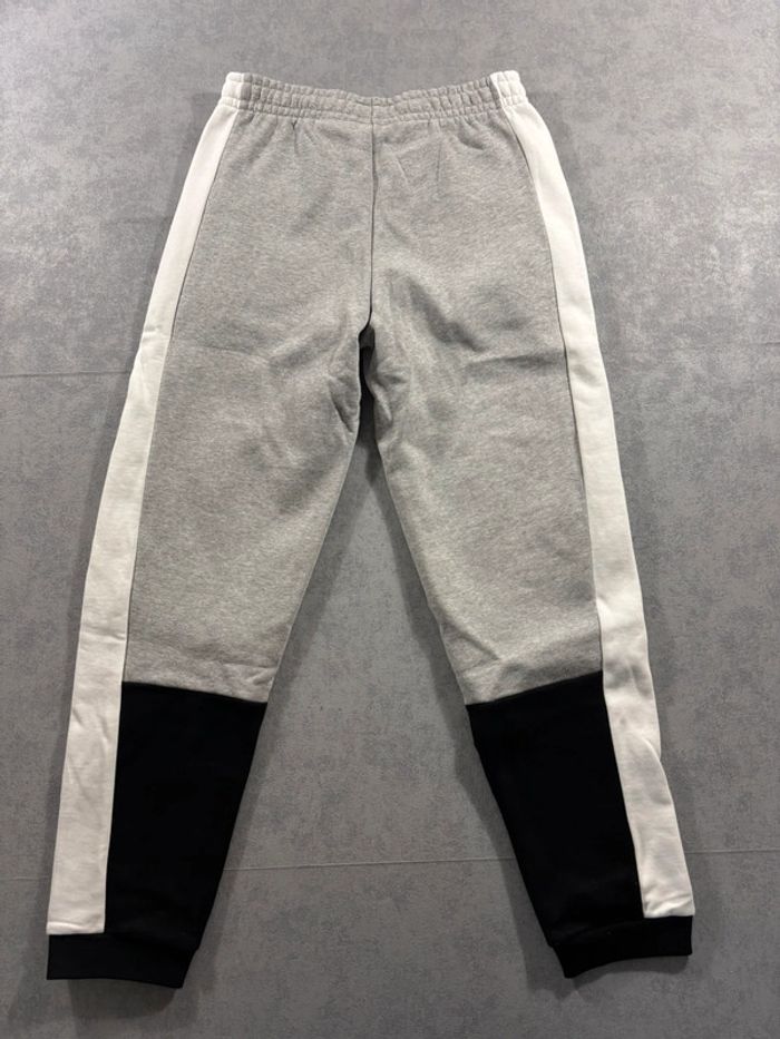 Jogging Lacoste Gris blanc et Noir Taille XS Neuf avec étiquette - photo numéro 6