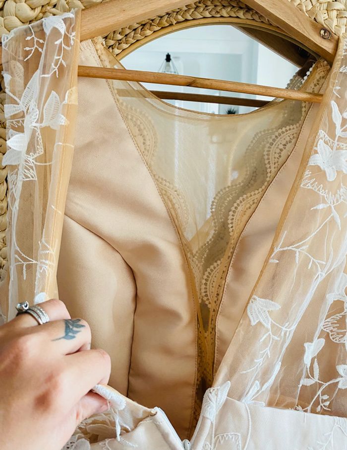 Robe de cérémonie taille L comme neuve - photo numéro 9