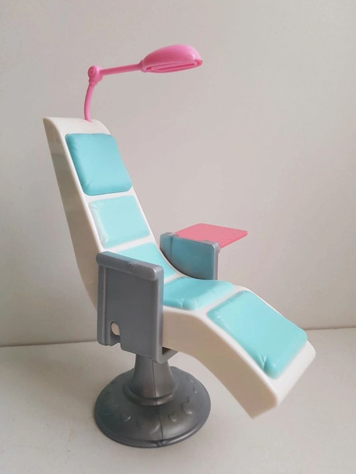 Cabinet du dentiste Barbie et fauteuil interactif - photo numéro 19