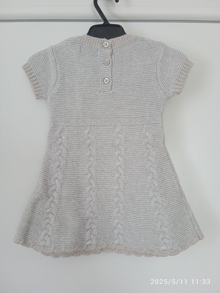 Robe 6 - 9 mois Primark - photo numéro 2